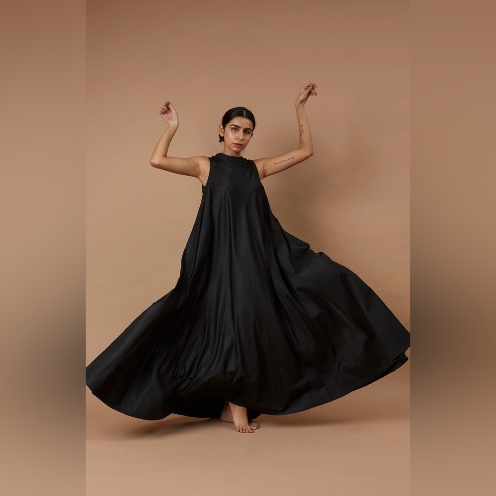 New! Elegant black silk dress from TurnBlack.